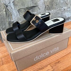 EUC size 10 Dolce Vita Riva sandals